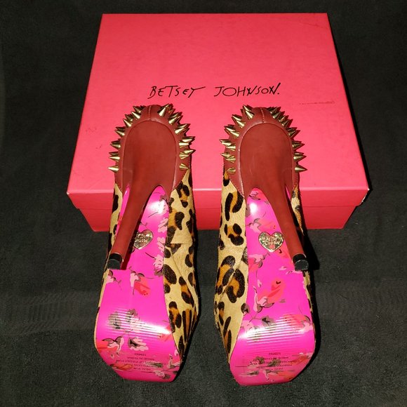 Betsey Johnson stilettos - Picture 3 of 4